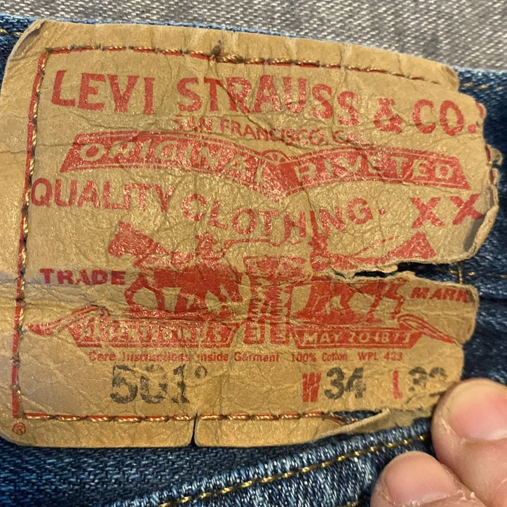 Levis preowned well